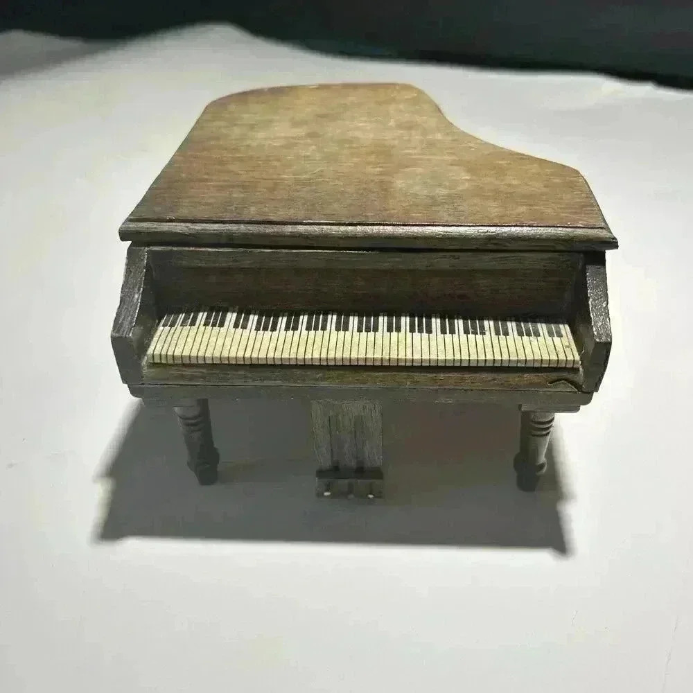 Vintage Wooden Grand Piano Music Box - Picture 10 of 12